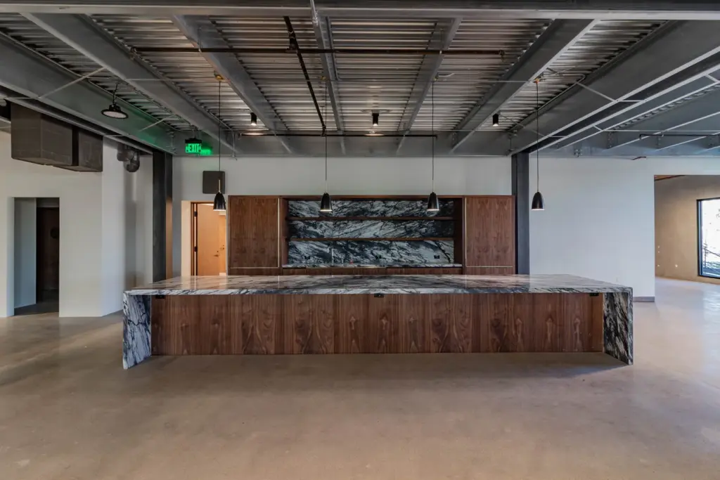 FCP Office Platform in Los Angeles Creative Office Building
